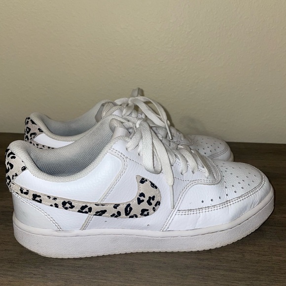⚡️SALE⚡️NIKE Court Vision Low White and Leopard - Picture 3 of 5